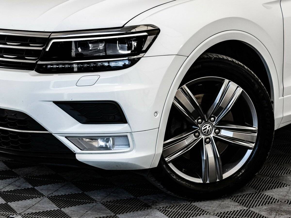 Volkswagen Tiguan, 2017 - фото №3