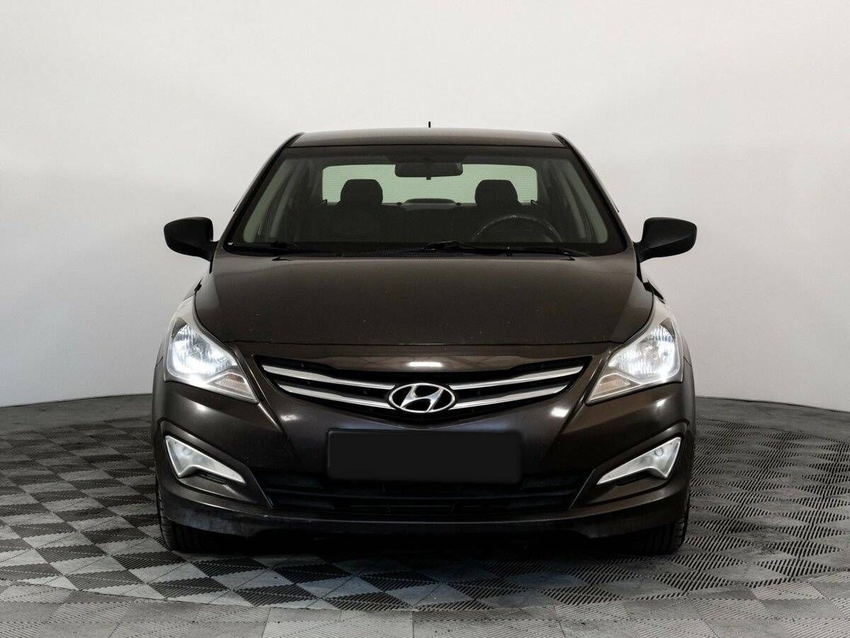 Hyundai Solaris, 2016 - фото №2