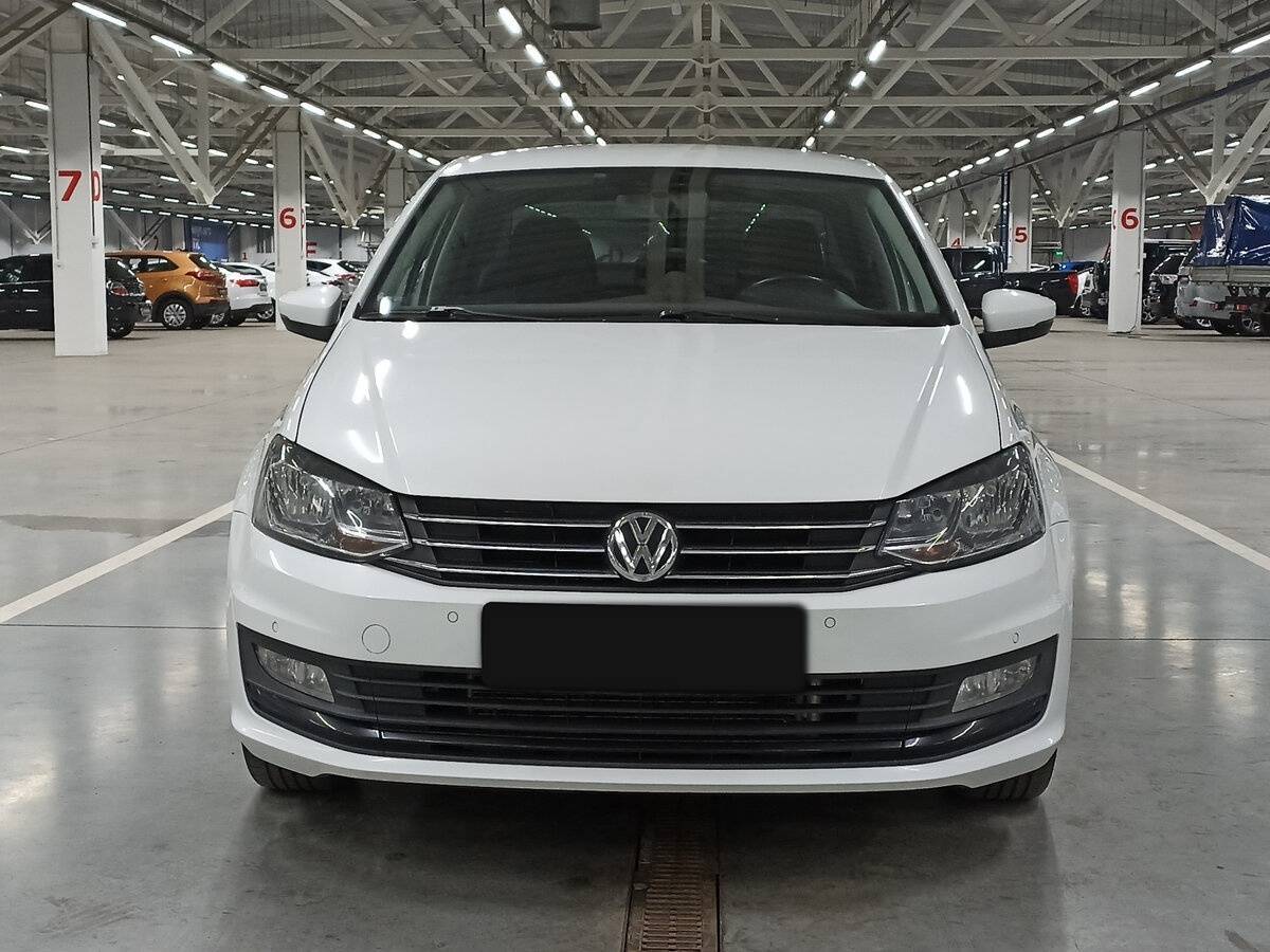Volkswagen Polo, 2018 - фото №2