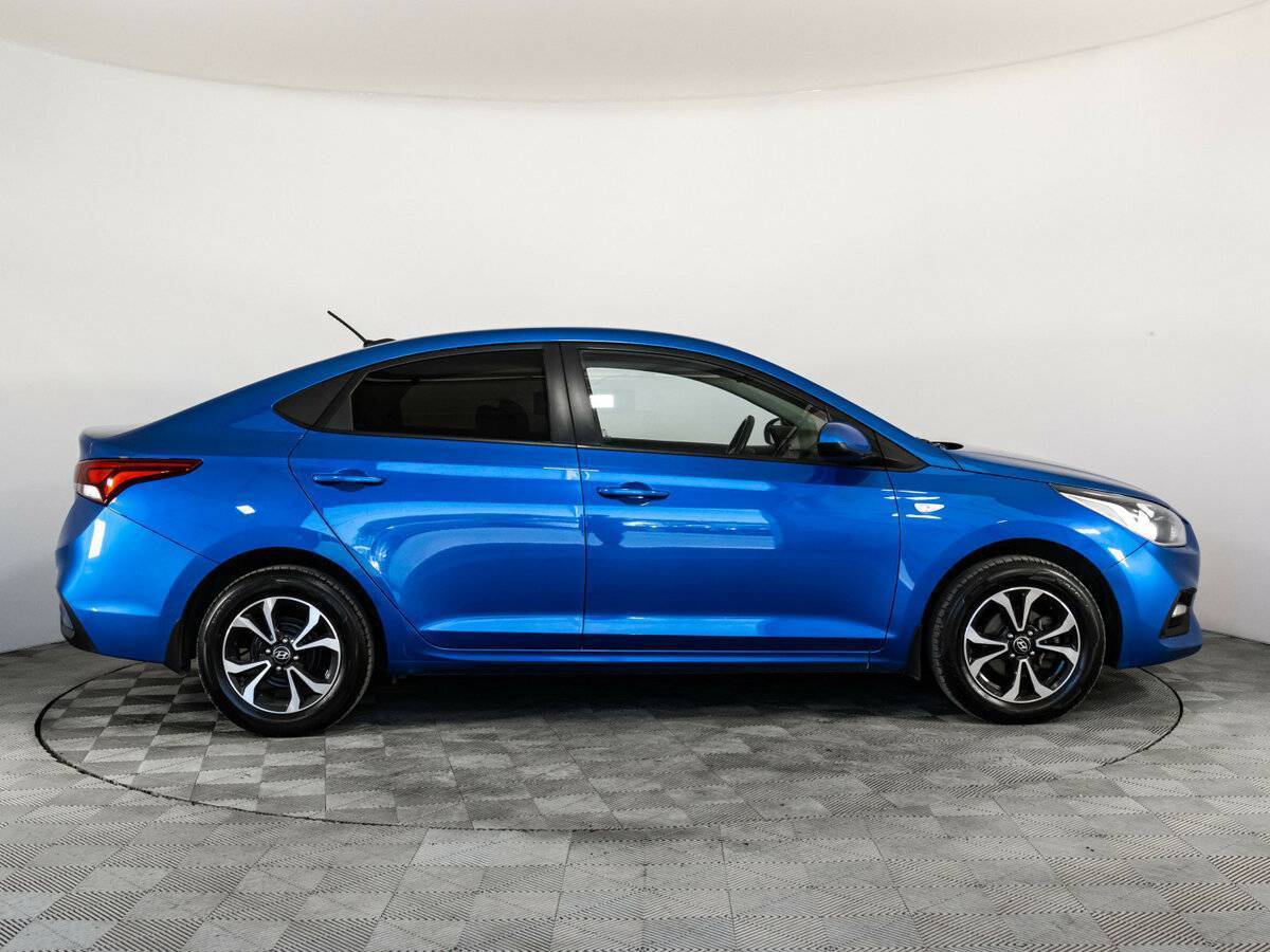 Hyundai Solaris, 2018 - фото №4