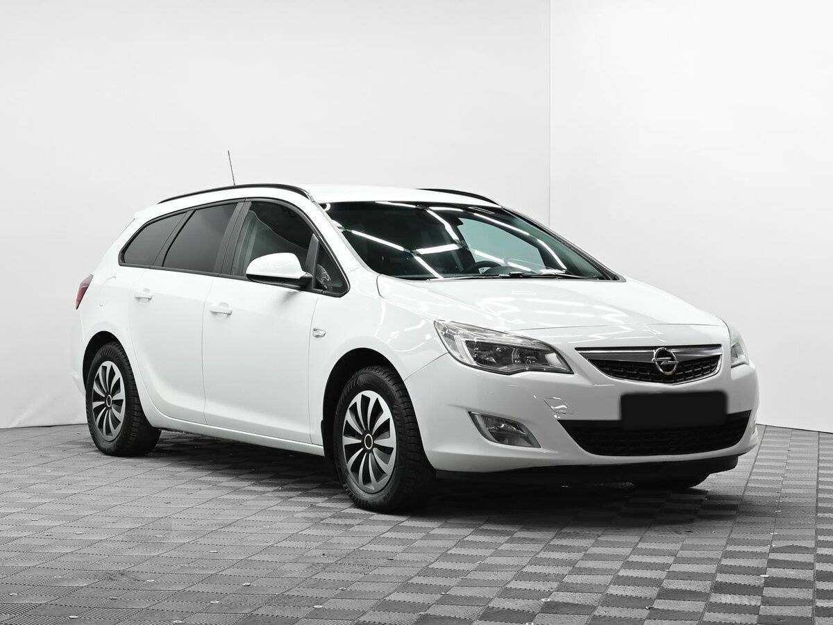 Opel Astra, 2012 - фото №2