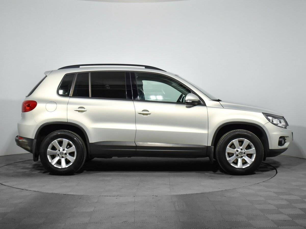 Volkswagen Tiguan, 2013 - фото №4