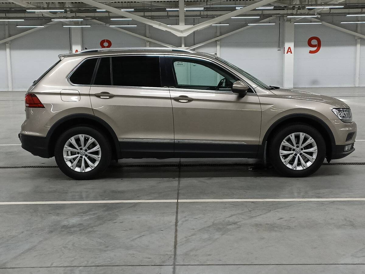 Volkswagen Tiguan, 2017 - фото №4