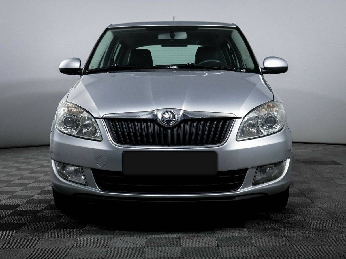 Skoda Fabia II Рестайлинг, 2014 - фото №2