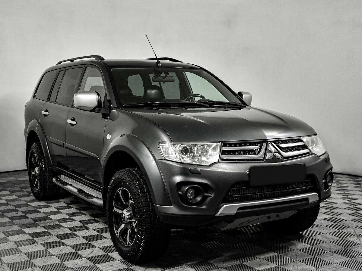 Mitsubishi Pajero Sport II Рестайлинг, 2013 - фото №3