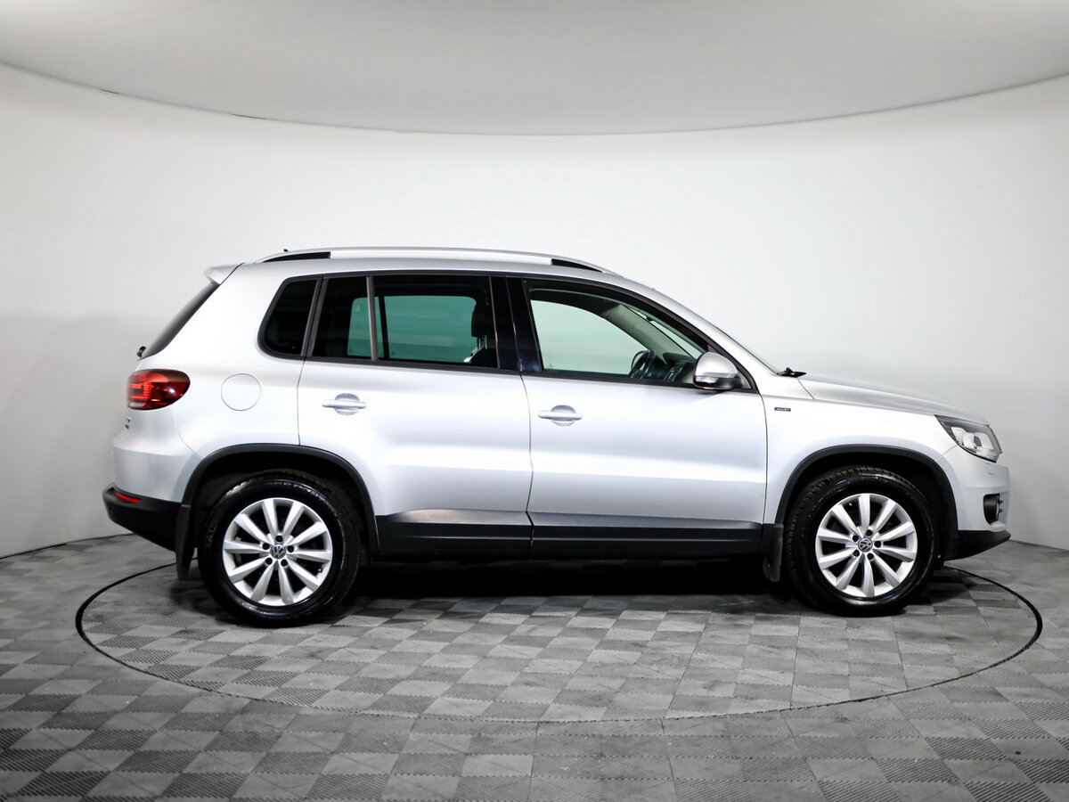 Volkswagen Tiguan I Рестайлинг, 2016 - фото №4