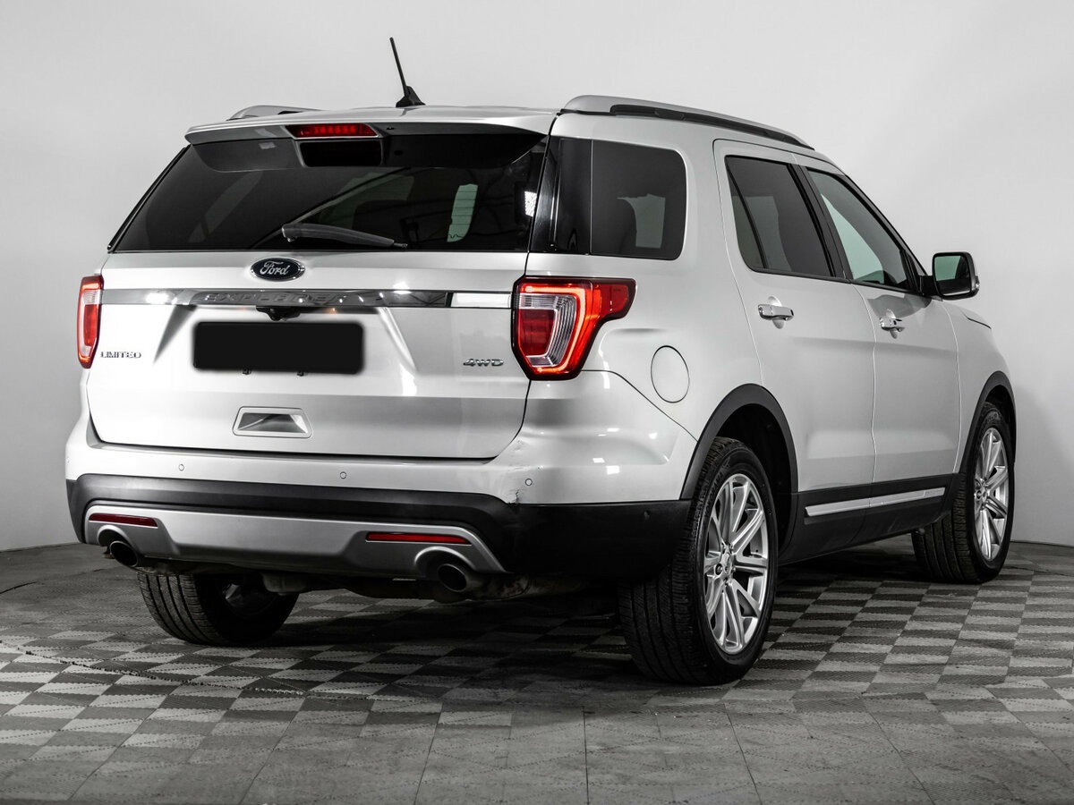 Ford Explorer V Рестайлинг, 2018 - фото №4