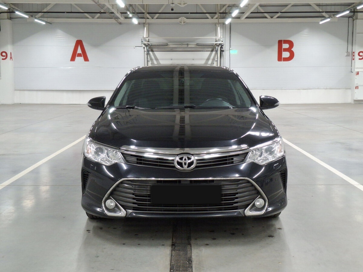 Toyota Camry VII (XV50) Рестайлинг, 2014 - фото №2