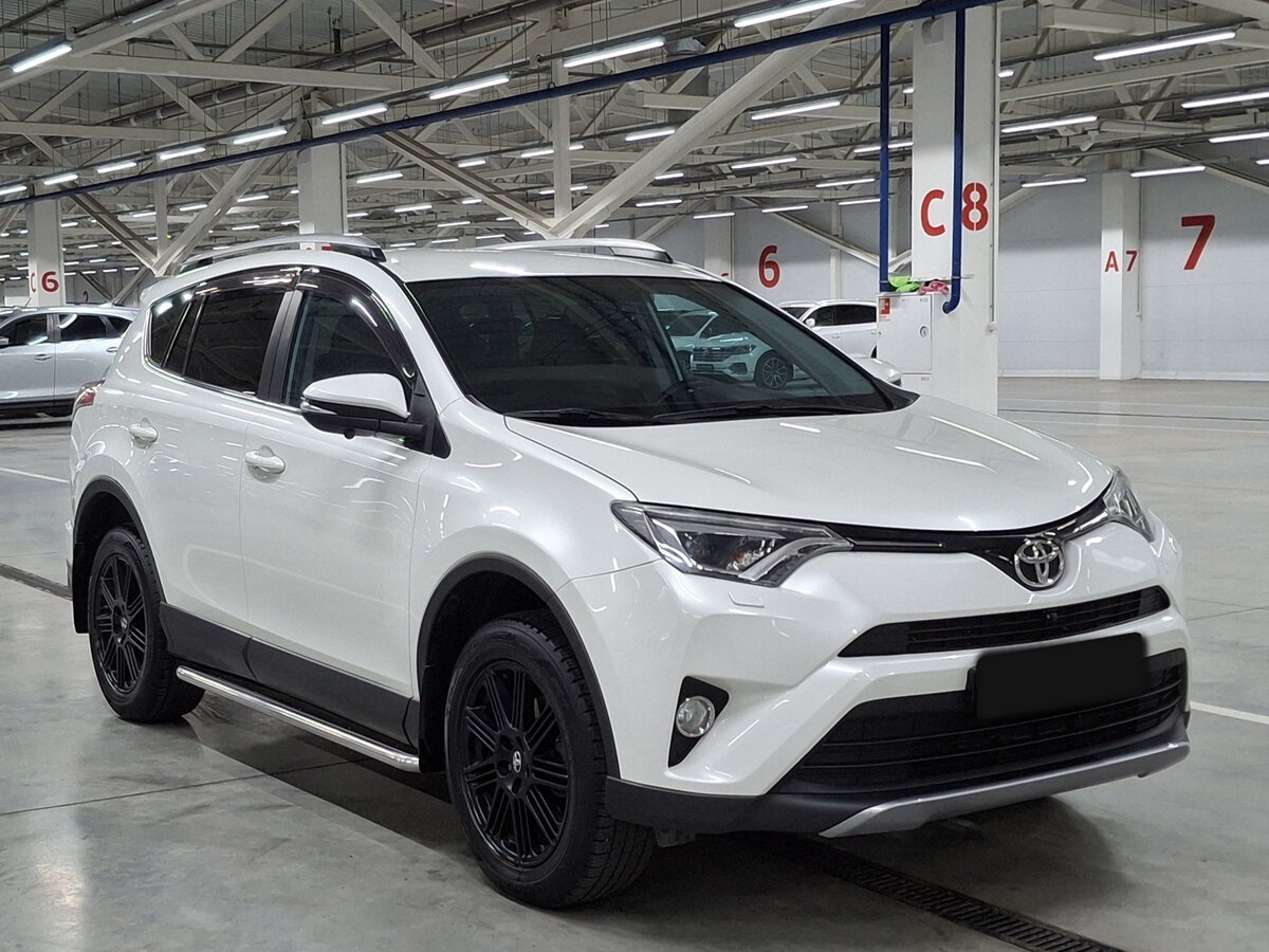 Toyota RAV4 IV (XA40) Рестайлинг, 2017 - фото №3