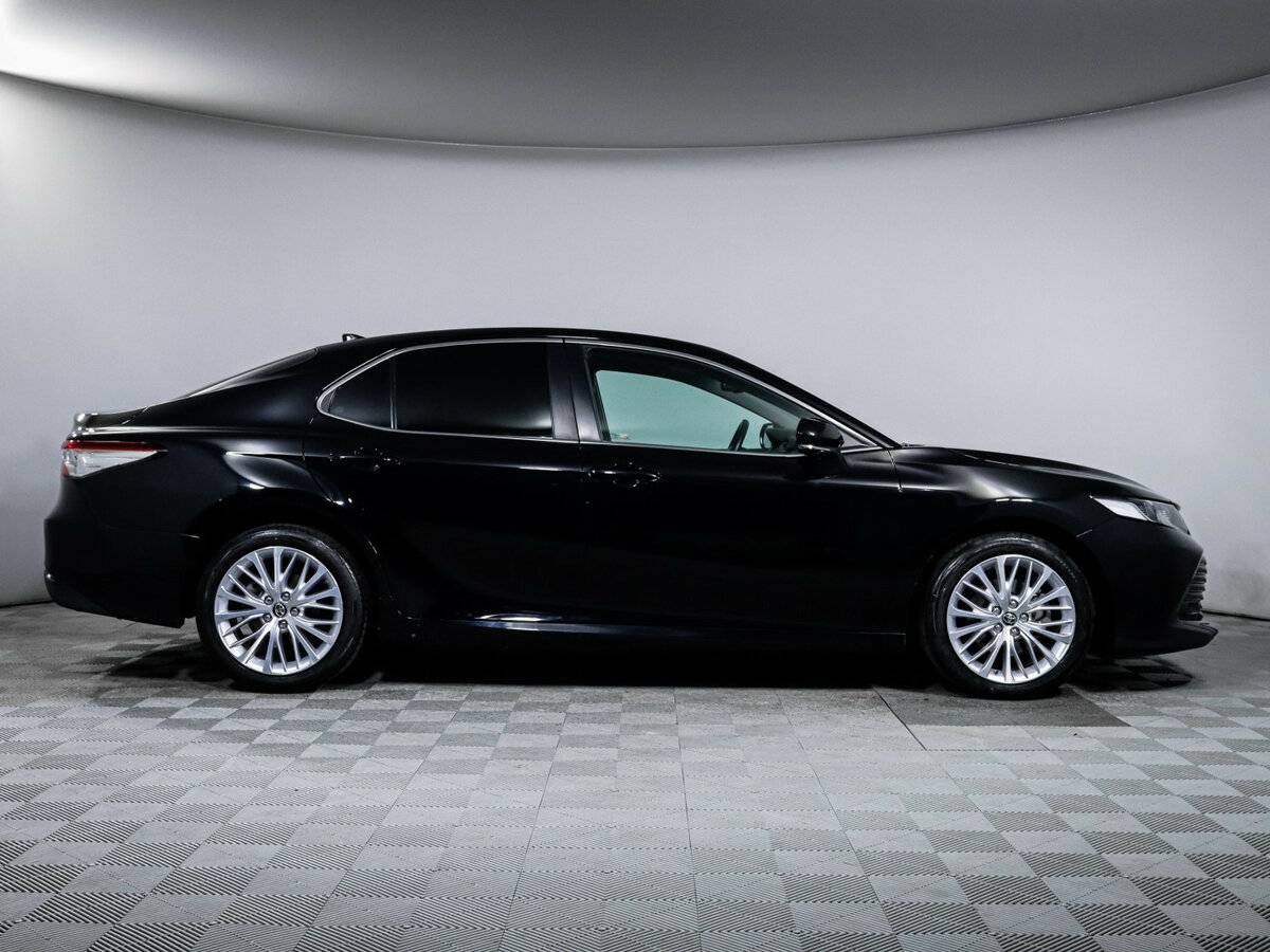 Toyota Camry VIII (XV70), 2019 - фото №4