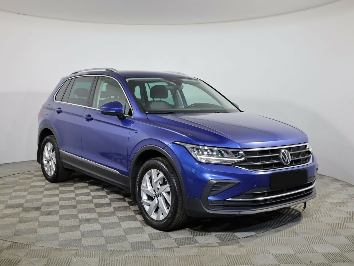 Volkswagen Tiguan II Рестайлинг, 2021 - фото №3