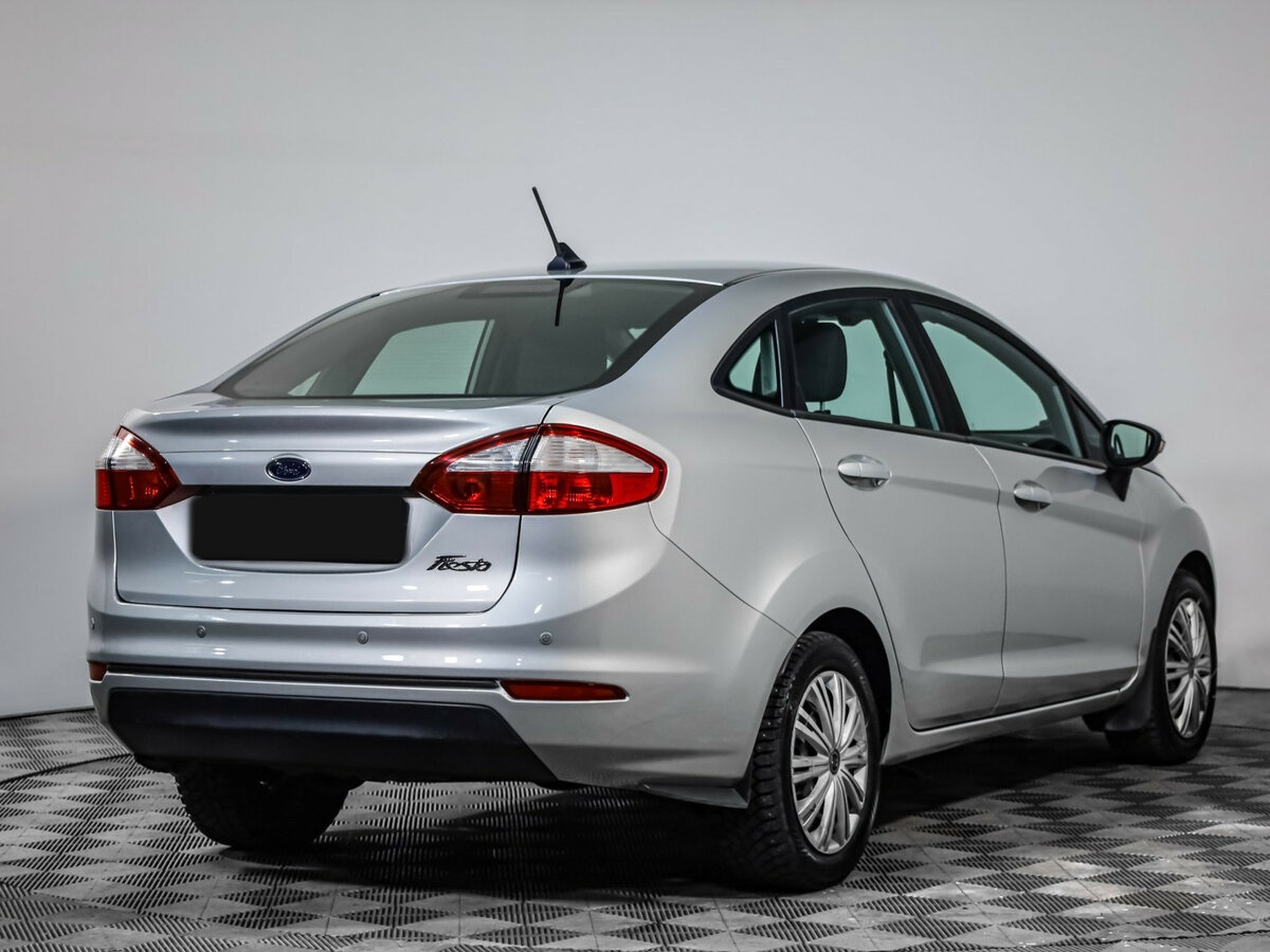 Ford Fiesta Mk6 Рестайлинг, 2016 - фото №4