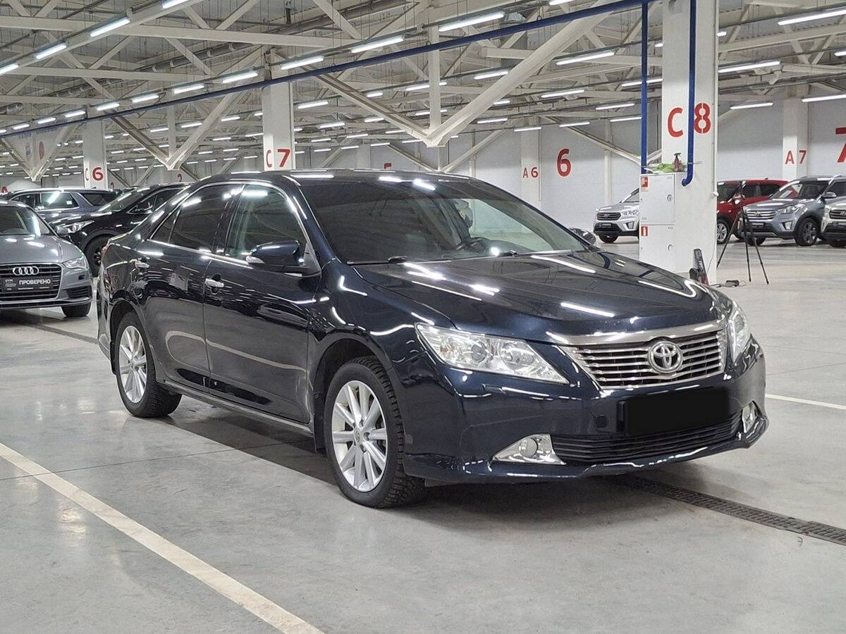 Toyota Camry VII (XV50), 2014 - фото №3