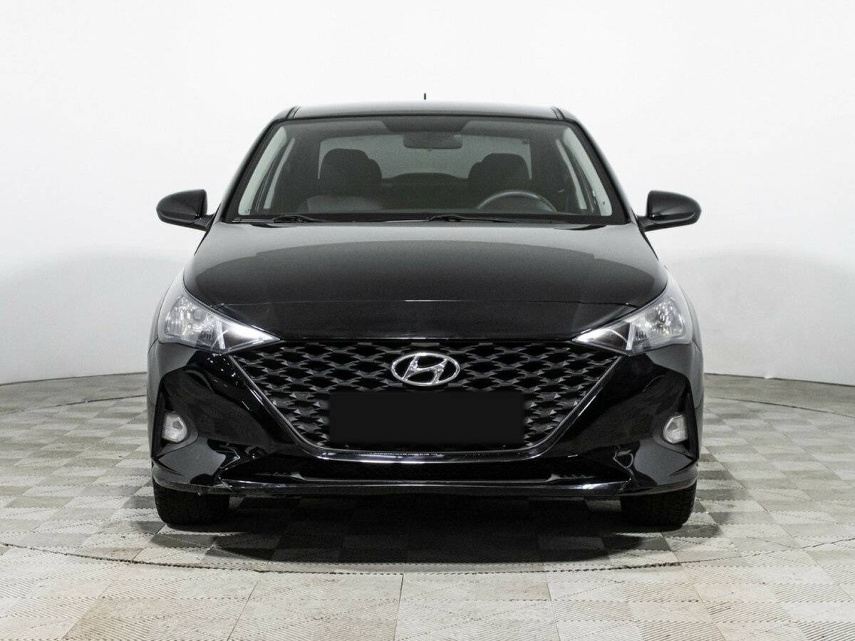 Hyundai Solaris II, 2020 - фото №2