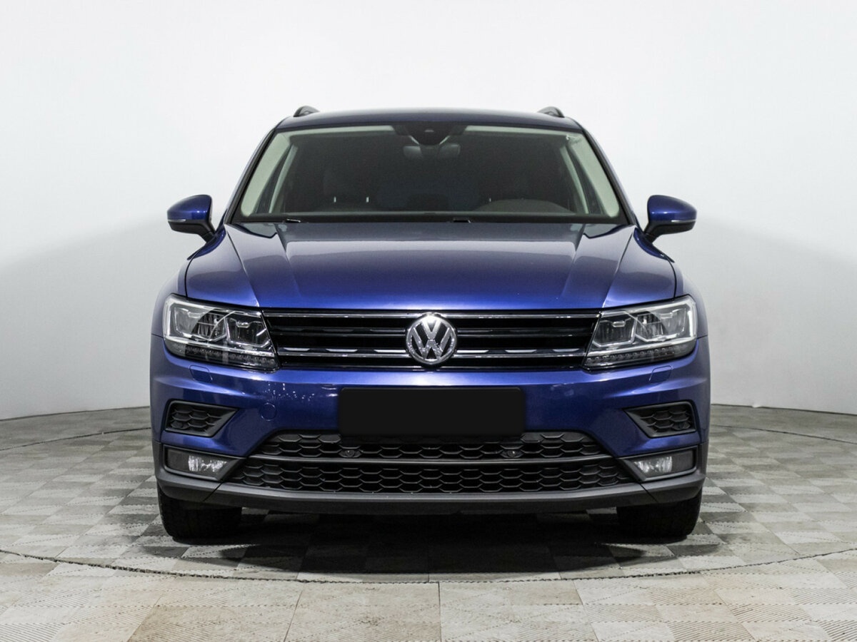 Volkswagen Tiguan II, 2019 - фото №2