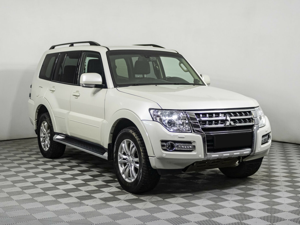 Mitsubishi Pajero IV Рестайлинг 2, 2014 - фото №3