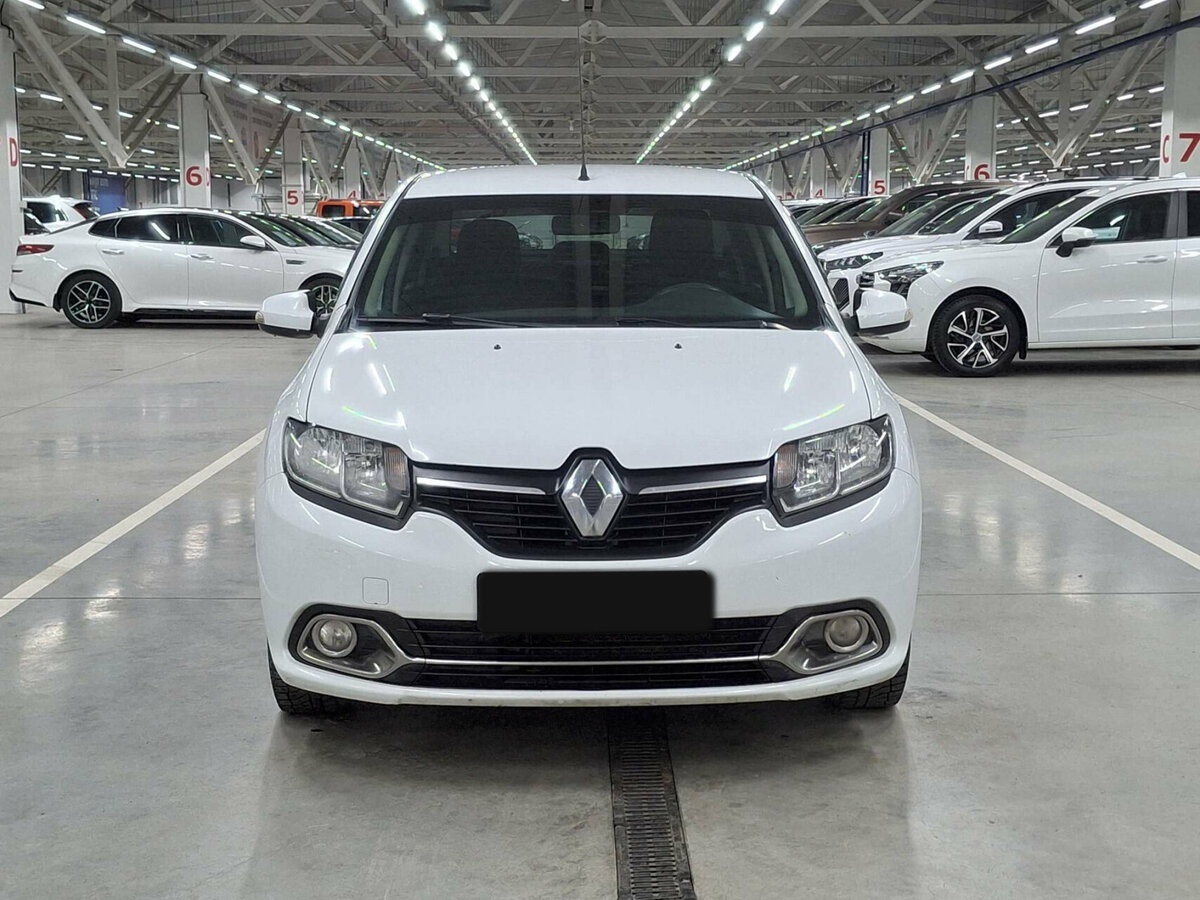 Renault Logan II, 2017 - фото №2