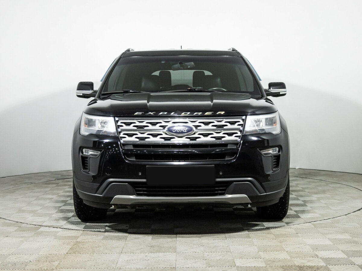 Ford Explorer V Рестайлинг 2, 2018 - фото №2