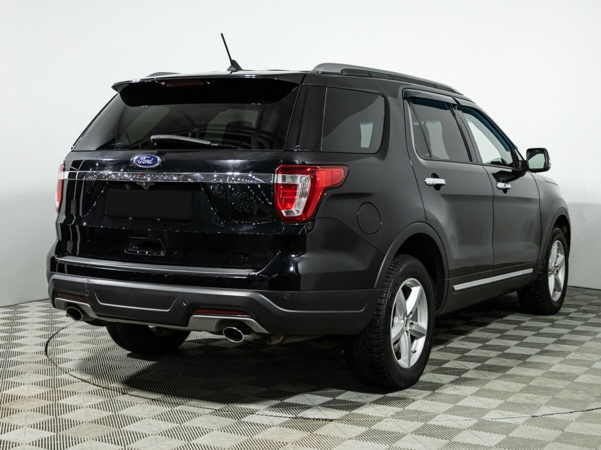 Ford Explorer V Рестайлинг 2, 2018 - фото №4