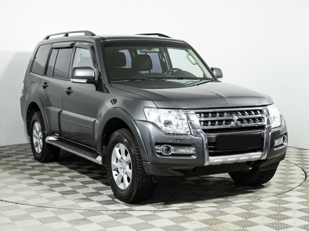 Mitsubishi Pajero IV Рестайлинг 2, 2015 - фото №3