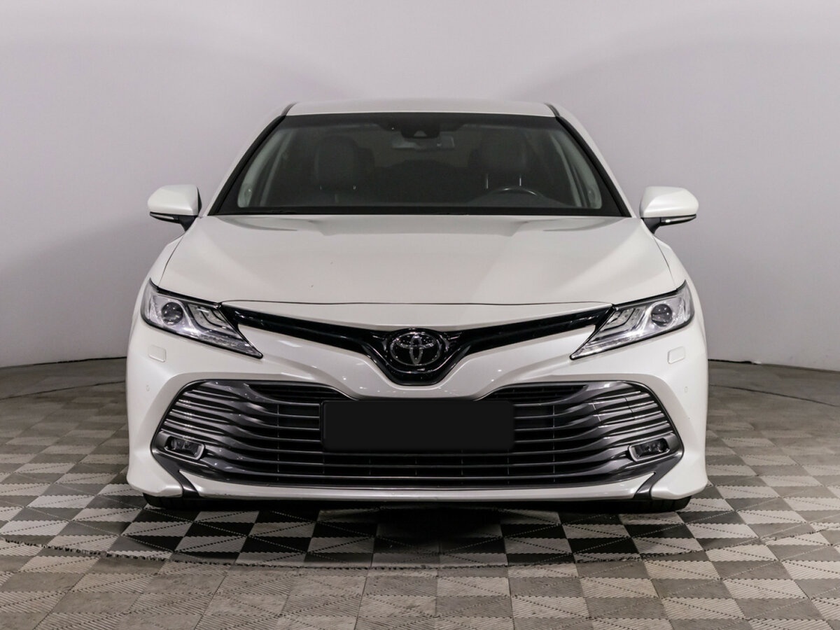 Toyota Camry VIII (XV70), 2019 - фото №2