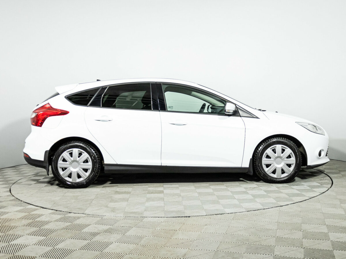 Ford Focus III, 2012 - фото №4