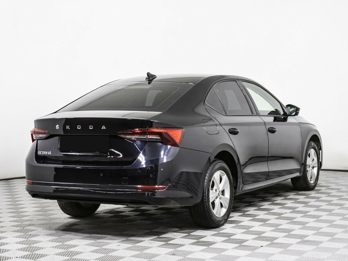 Skoda Octavia IV (A8), 2020 - фото №4