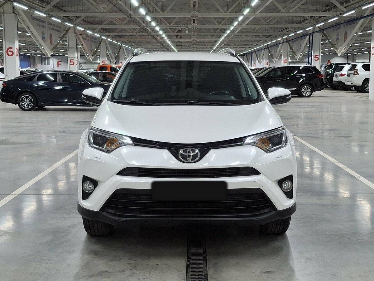 Toyota RAV4 IV (XA40) Рестайлинг, 2016 - фото №2