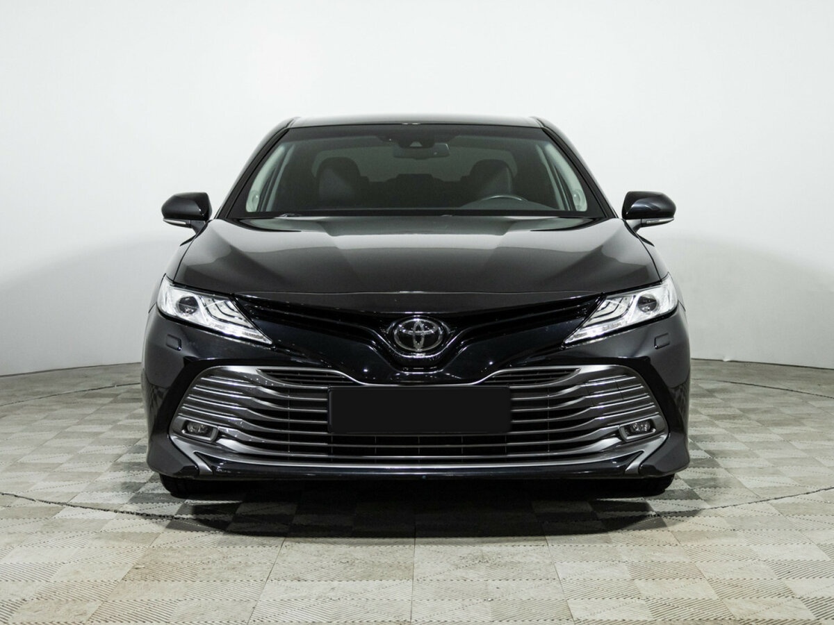 Toyota Camry VIII (XV70), 2020 - фото №2