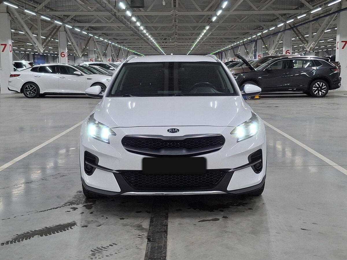 Kia XCeed I, 2020 - фото №2