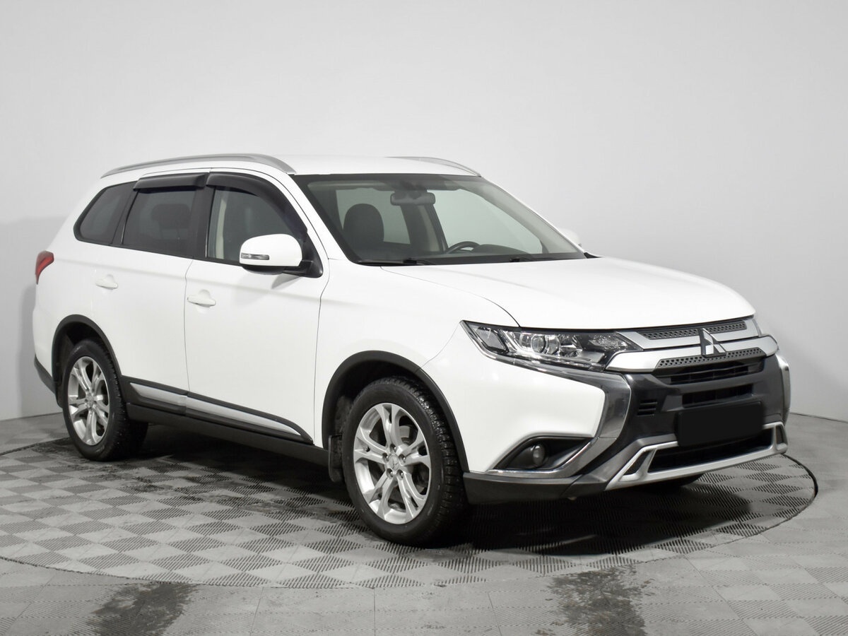 Mitsubishi Outlander III Рестайлинг 3, 2020 - фото №3