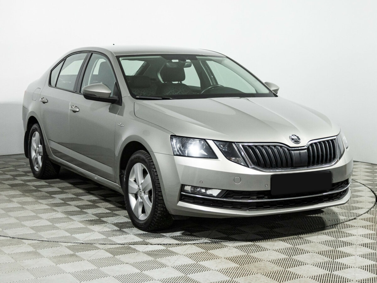 Skoda Octavia III (A7) Рестайлинг, 2019 - фото №3