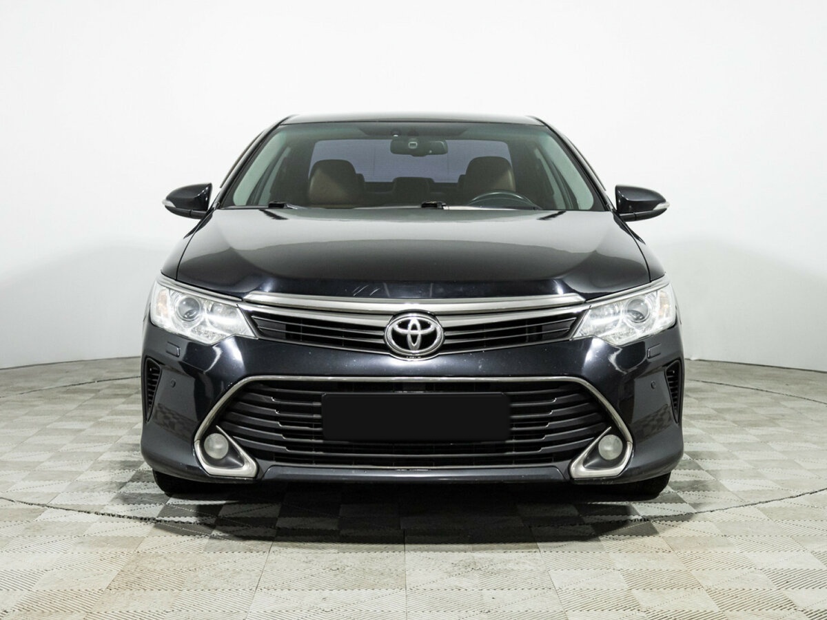 Toyota Camry VII (XV50) Рестайлинг, 2016 - фото №2
