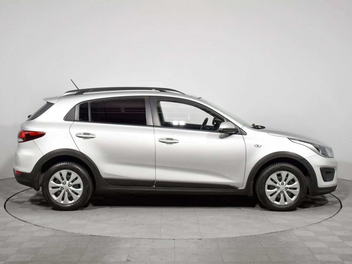 Kia Rio X-Line IV, 2018 - фото №4