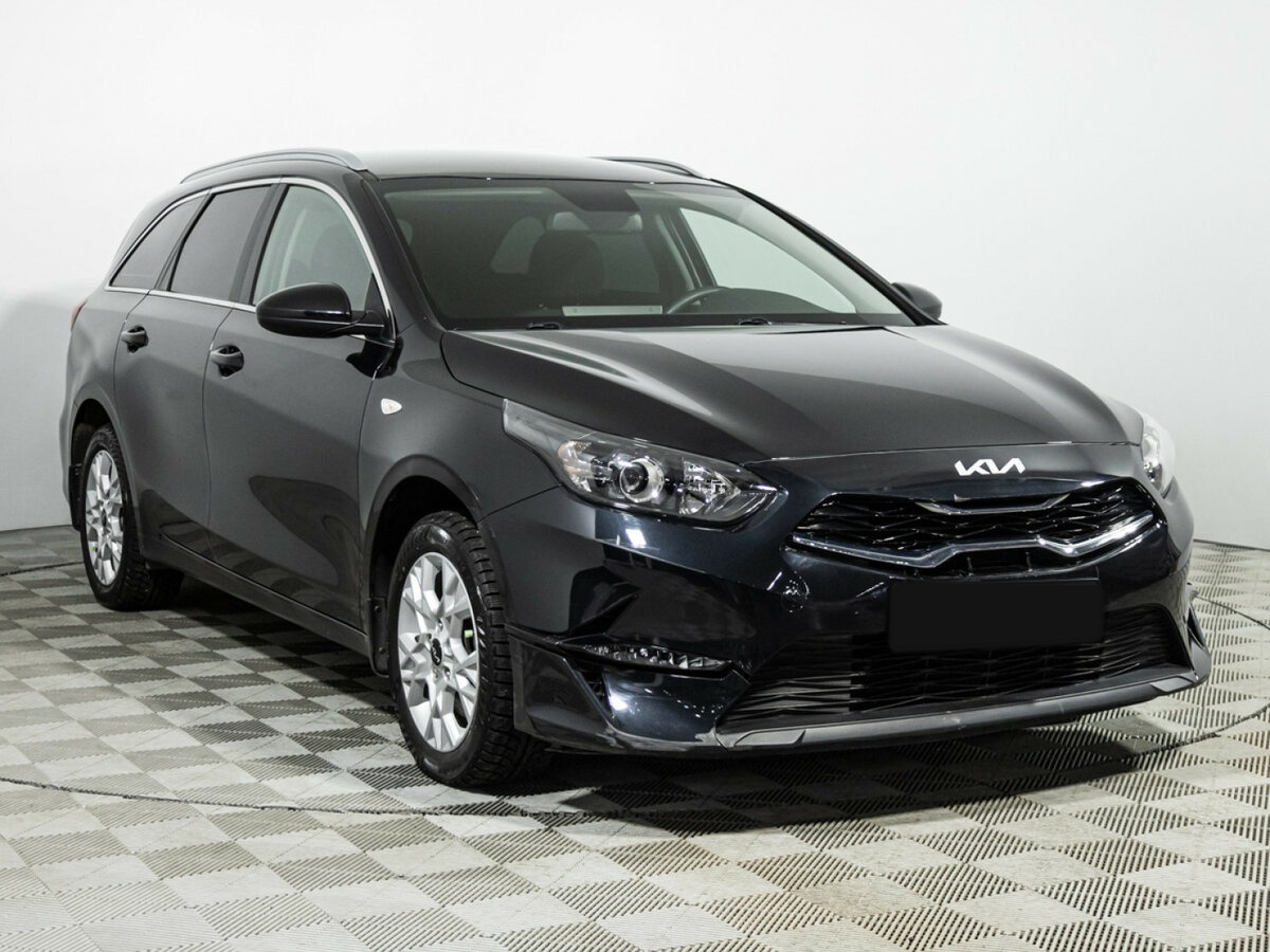 Kia Ceed III Рестайлинг, 2022 - фото №3