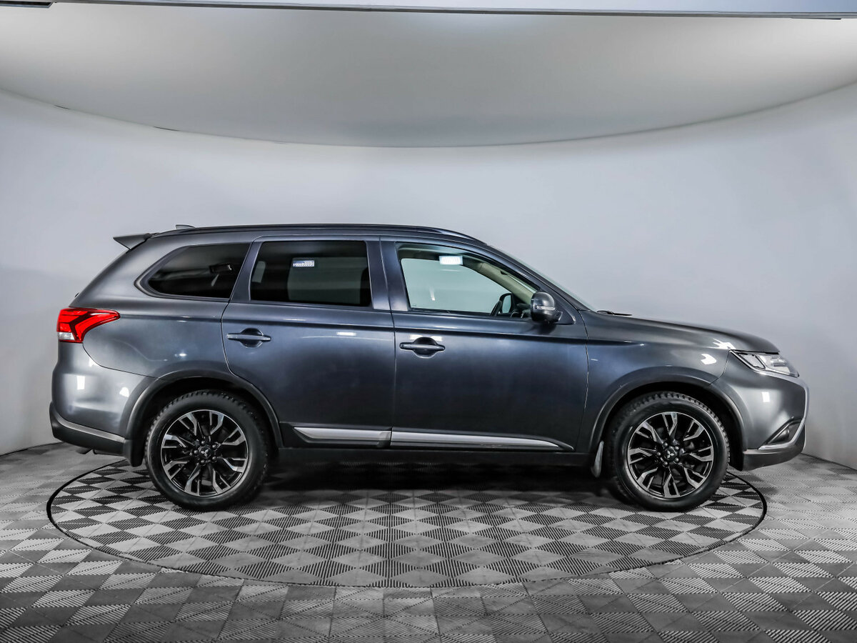 Mitsubishi Outlander III Рестайлинг 3, 2021 - фото №4
