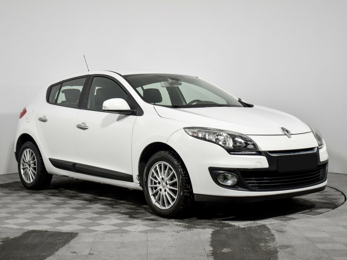 Renault Megane III Рестайлинг, 2013 - фото №3