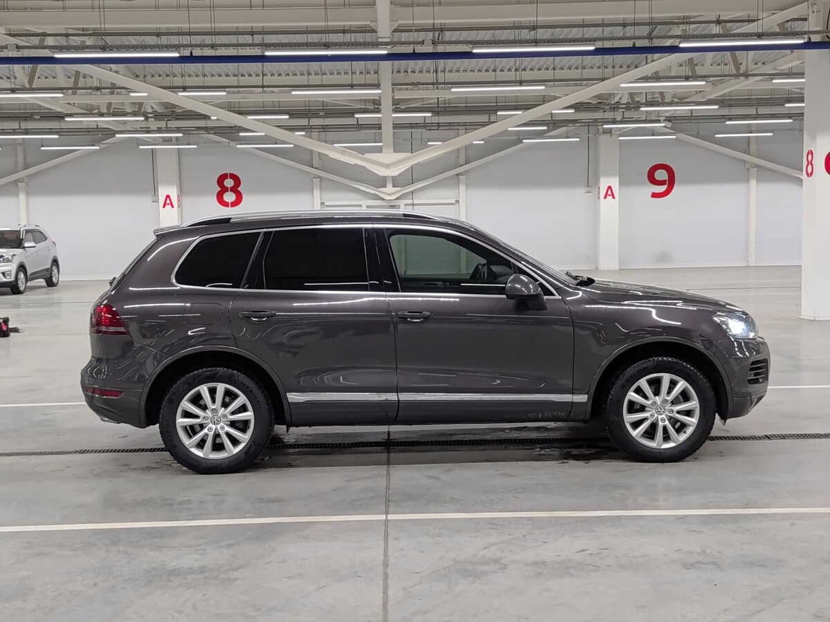 Volkswagen Touareg II, 2012 - фото №4
