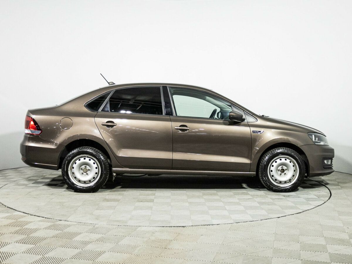 Volkswagen Polo V Рестайлинг, 2018 - фото №4