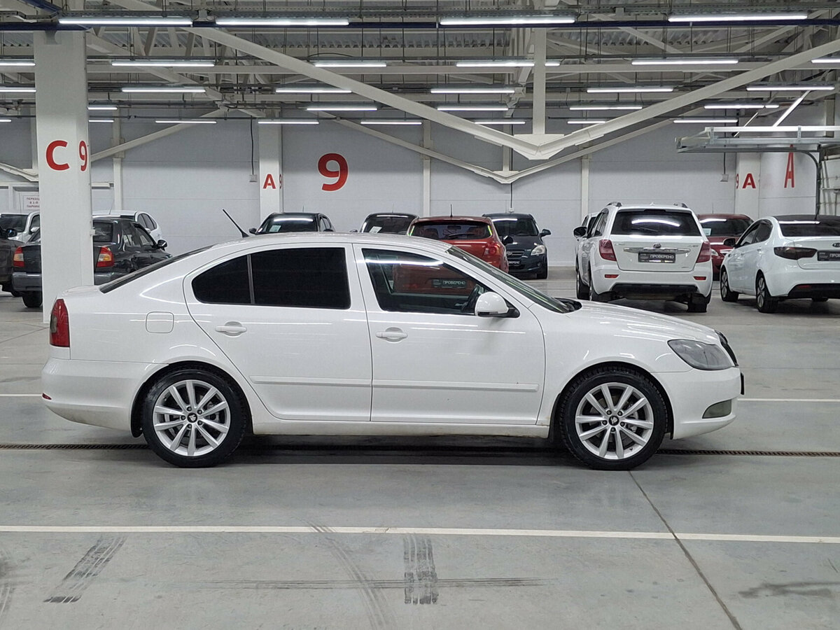 Skoda Octavia II (A5) Рестайлинг, 2012 - фото №4