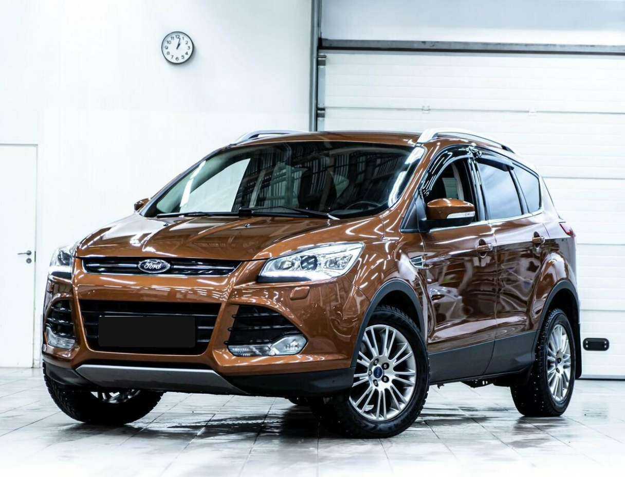 Ford Kuga, 2013