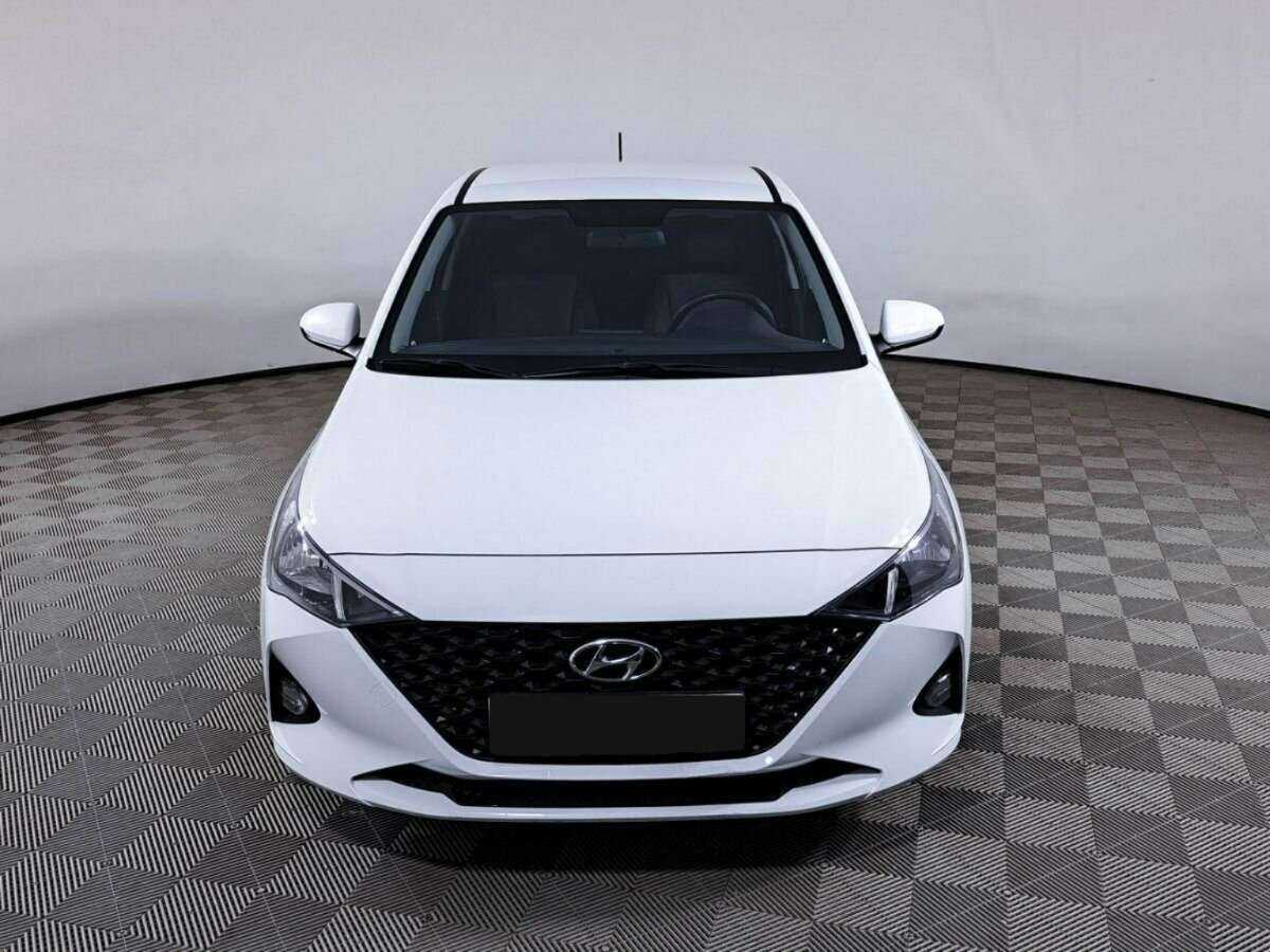 Hyundai Solaris, 2021 - фото №1