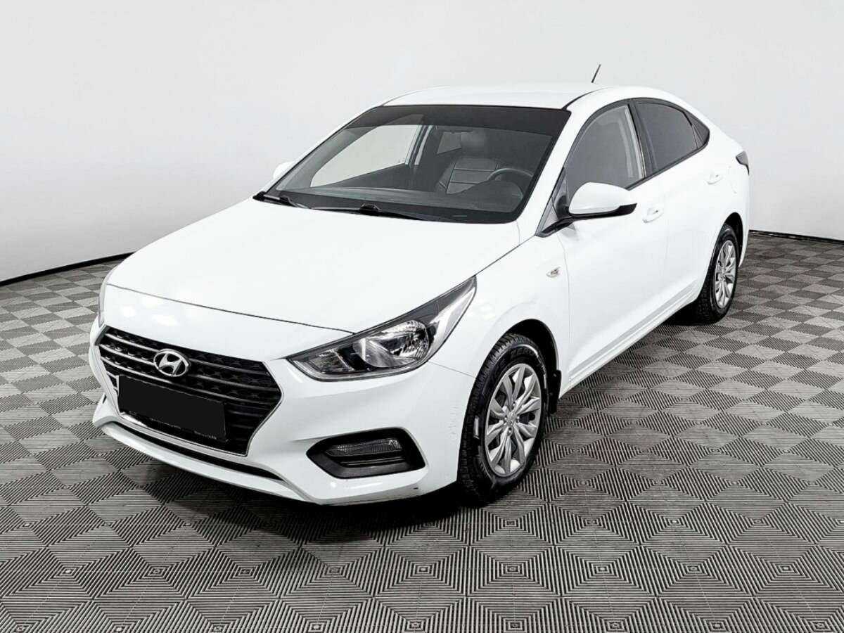 Hyundai Solaris, 2019 - фото №1