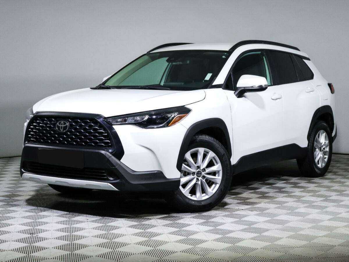 Toyota Corolla Cross, 2022 - фото №1