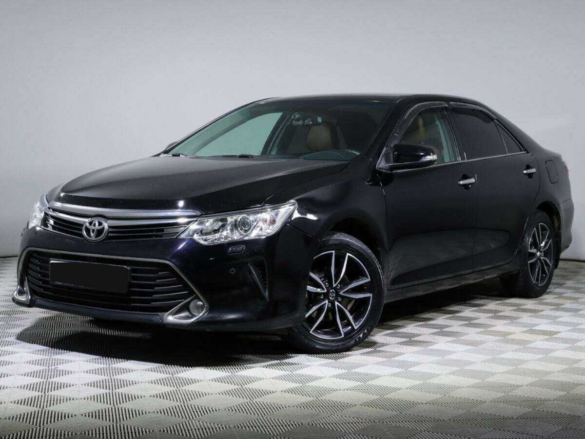 Toyota Camry, 2016 - фото №1