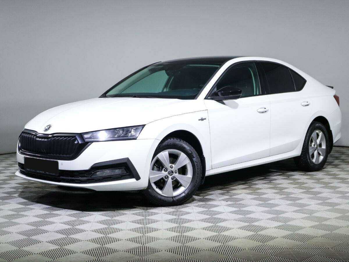 Skoda Octavia, 2021 - фото №1