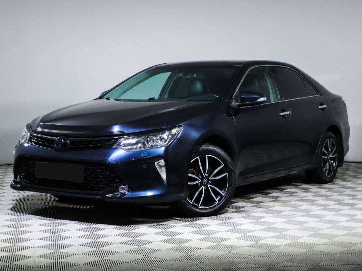 Toyota Camry, 2017 - фото №1