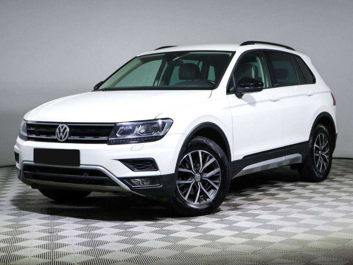 Volkswagen Tiguan, 2020 - фото №1