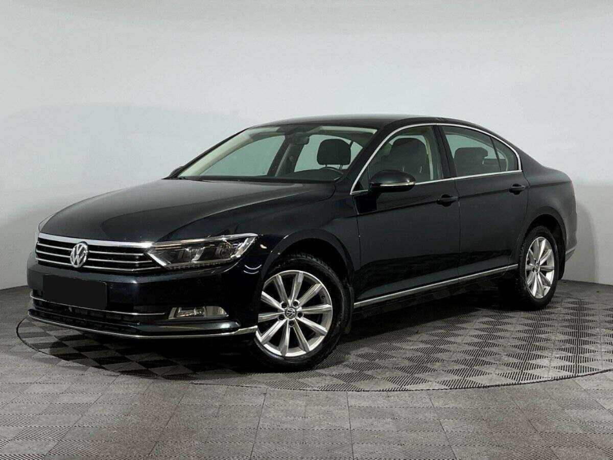Volkswagen Passat, 2017 - фото №1