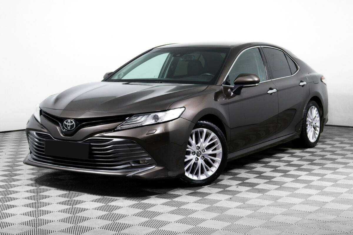Toyota Camry, 2019